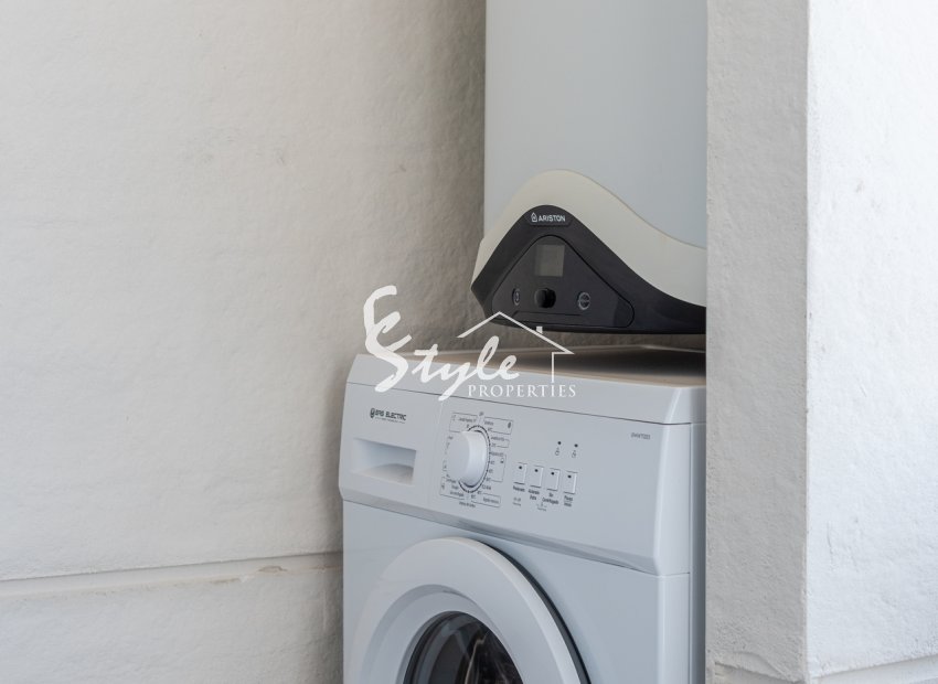 Resale - Apartamento - San Miguel De Salinas