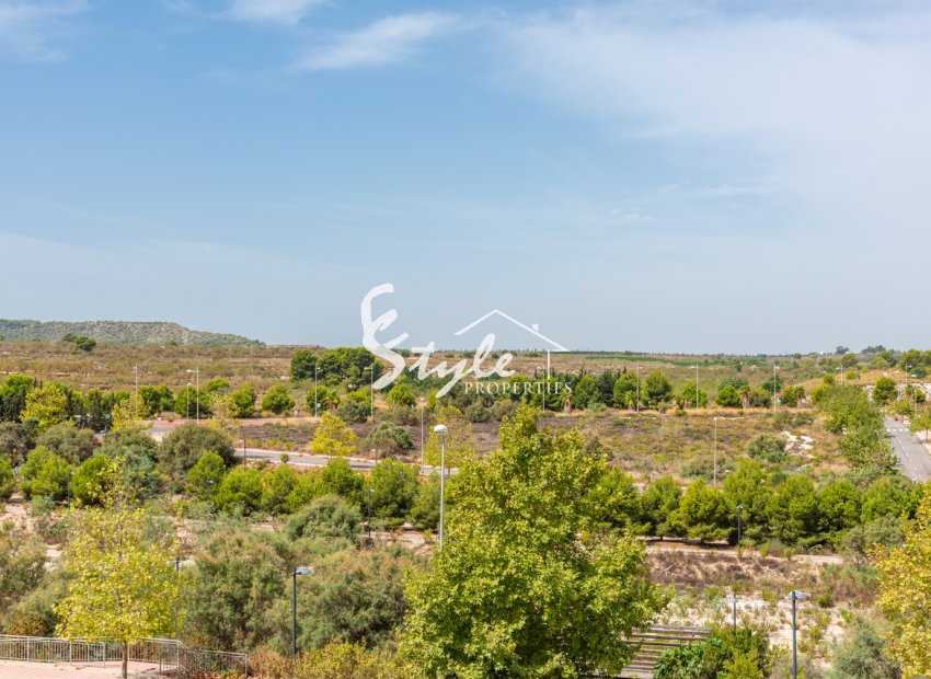 Resale - Apartamento - San Miguel De Salinas