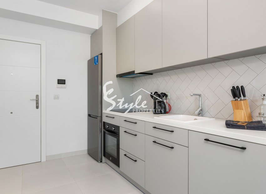 Resale - Apartamento - San Miguel De Salinas