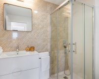 Resale - Apartamento - San Miguel De Salinas