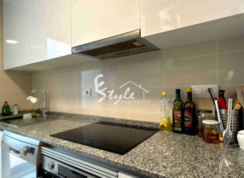 Resale - Apartamento - San Miguel De Salinas