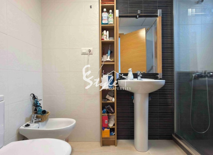 Resale - Apartamento - San Miguel De Salinas