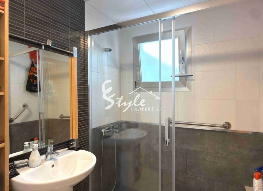 Resale - Apartamento - San Miguel De Salinas