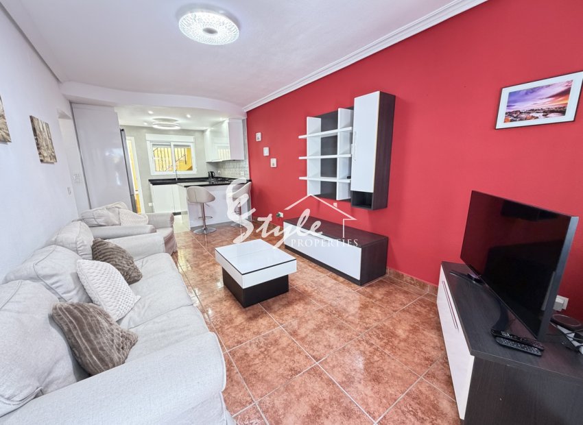 Resale - Apartamento - San Miguel De Salinas