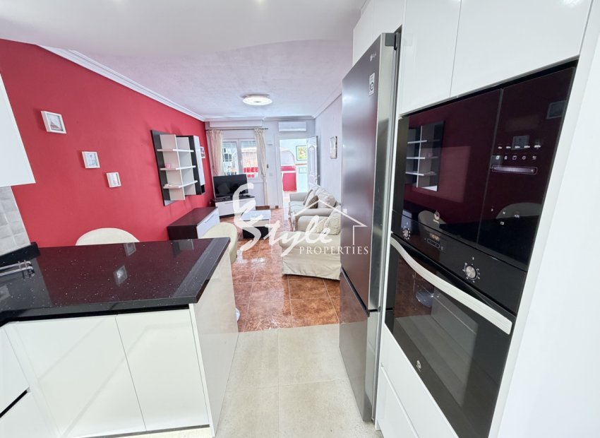 Resale - Apartamento - San Miguel De Salinas