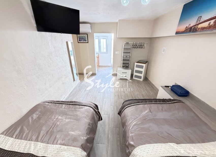 Resale - Apartamento - San Miguel De Salinas