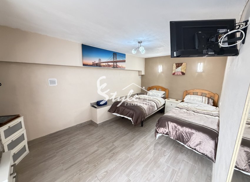 Resale - Apartamento - San Miguel De Salinas