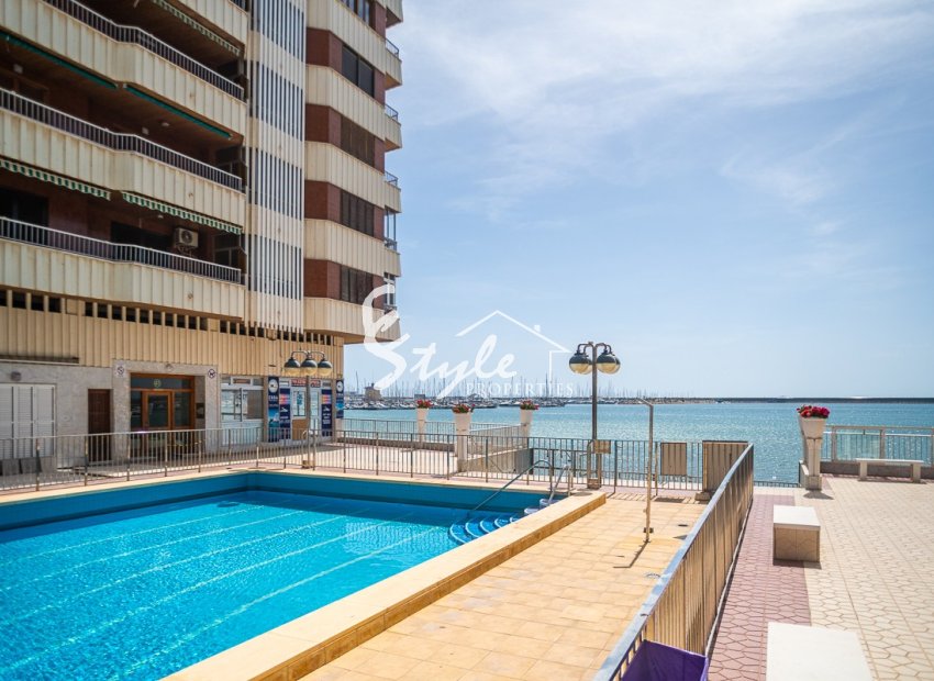 Resale - Apartamento - Torrevieja - Acequion