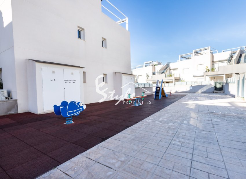 Resale - Apartamento - Torrevieja - Aguas Nuevas