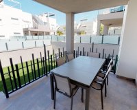 Resale - Apartamento - Torrevieja - Aguas Nuevas