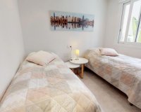 Resale - Apartamento - Torrevieja - Aguas Nuevas