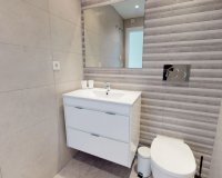 Resale - Apartamento - Torrevieja - Aguas Nuevas
