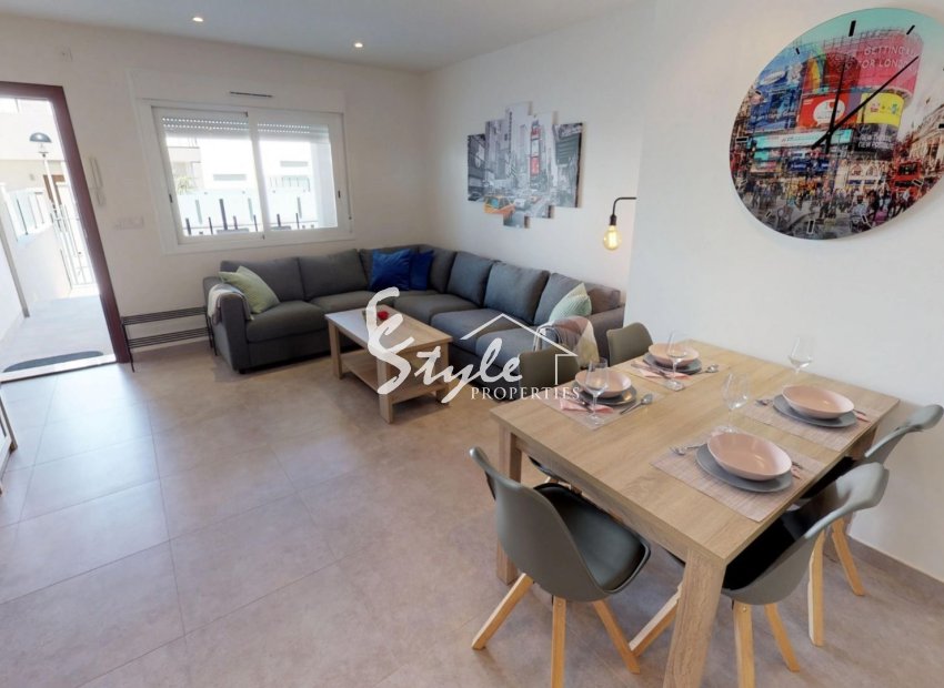Resale - Apartamento - Torrevieja - Aguas Nuevas