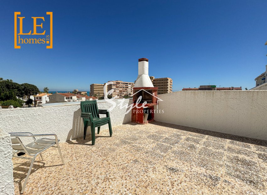 Resale - Apartamento - Torrevieja - Cabo cervera