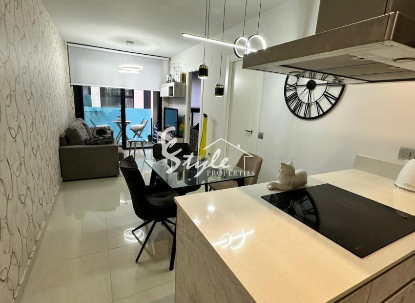 Resale - Apartamento - Torrevieja - Calas Blancas