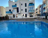 Resale - Apartamento - Torrevieja - Calas Blancas
