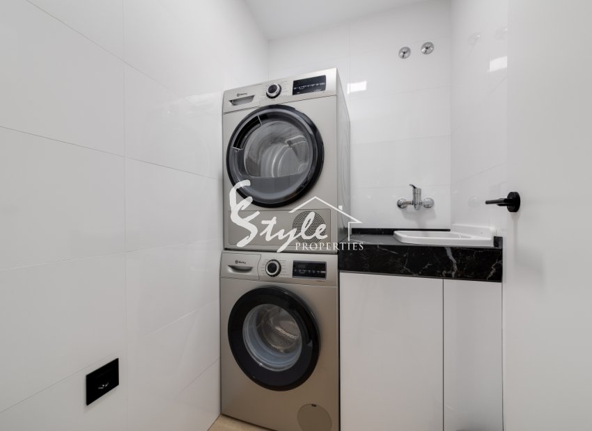 Resale - Apartamento - Torrevieja - calle San Juan -la Mata