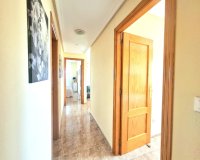 Resale - Apartamento - Torrevieja - Center