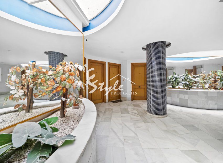 Resale - Apartamento - Torrevieja - Center