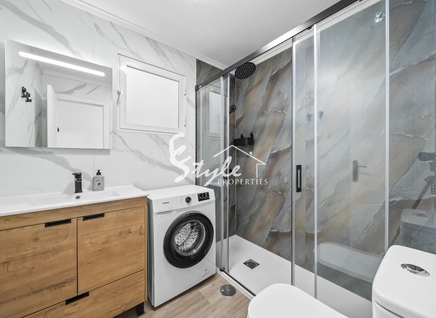 Resale - Apartamento - Torrevieja - Center