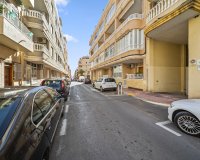 Resale - Apartamento - Torrevieja - Center