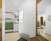 Resale - Apartamento - Torrevieja - Center