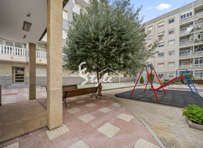 Resale - Apartamento - Torrevieja - Center