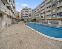 Resale - Apartamento - Torrevieja - Center