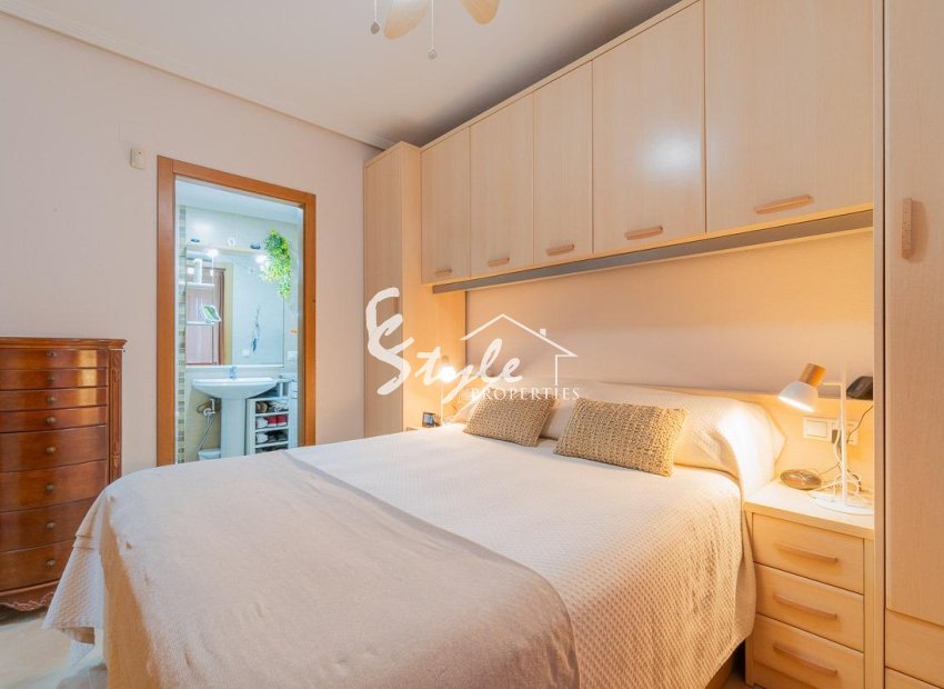 Resale - Apartamento - Torrevieja - Center