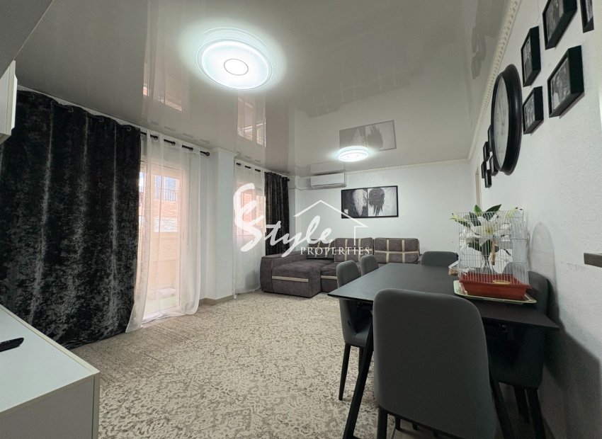 Resale - Apartamento - Torrevieja - Center