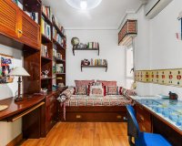 Resale - Apartamento - Torrevieja - Centro - Muelle Pesquero