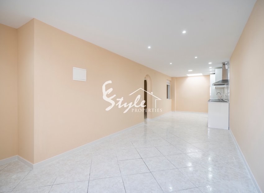 Resale - Apartamento - Torrevieja - El Chaparal