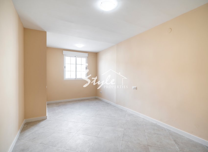 Resale - Apartamento - Torrevieja - El Chaparal