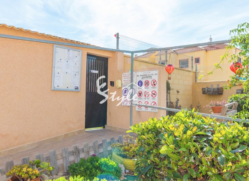 Resale - Apartamento - Torrevieja - El Chaparral