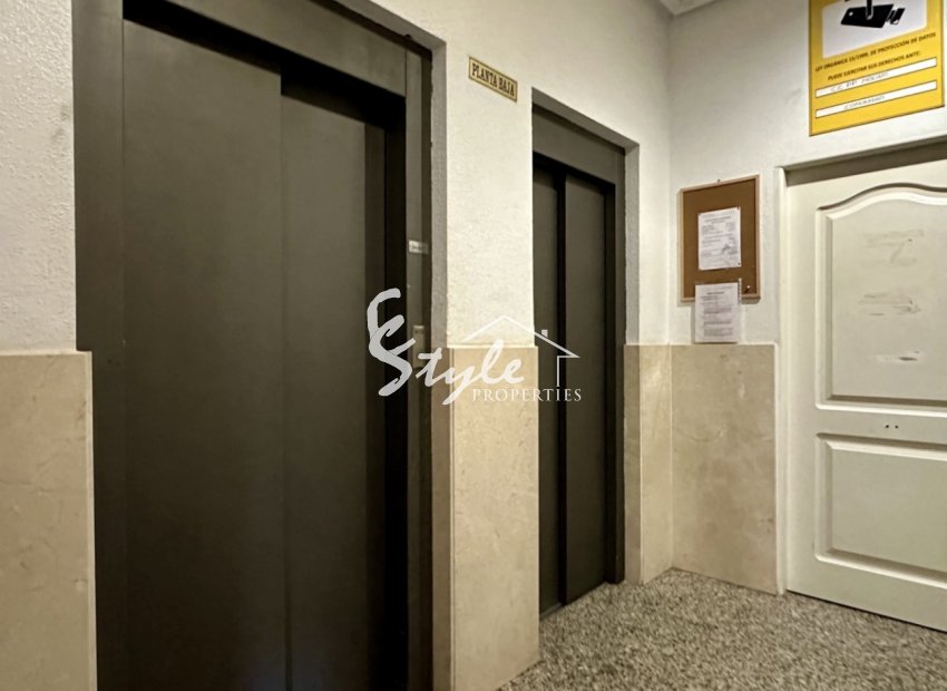 Resale - Apartamento - Torrevieja - El Molino