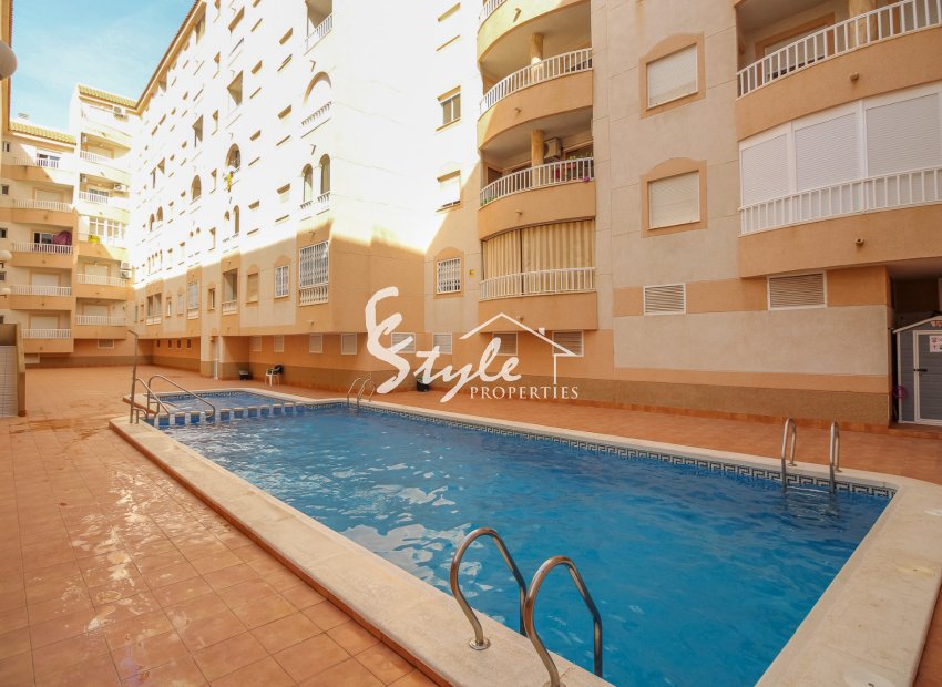 Resale - Apartamento - Torrevieja - El Molino