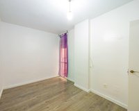 Resale - Apartamento - Torrevieja - Estacion de autobuses