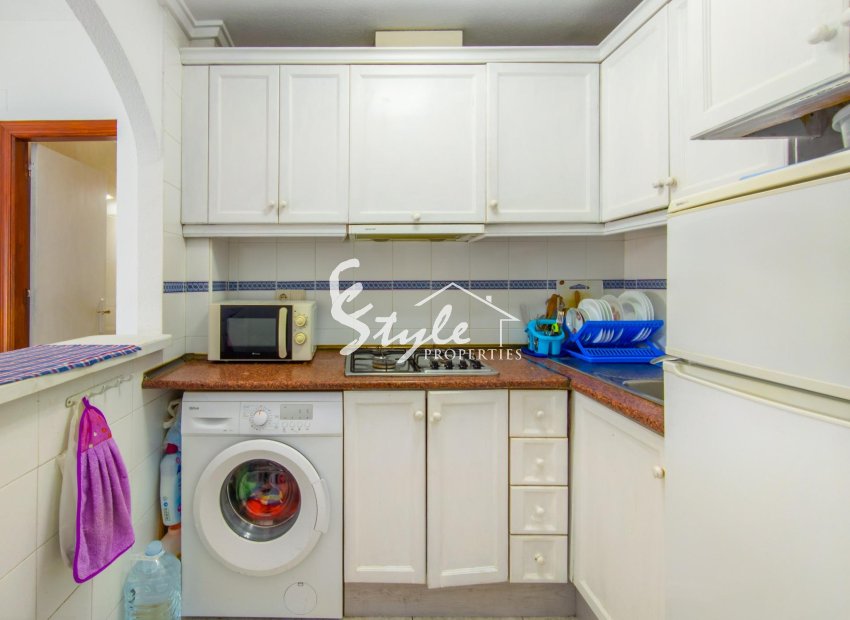 Resale - Apartamento - Torrevieja - Estacion de autobuses