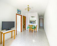 Resale - Apartamento - Torrevieja - Estacion de autobuses