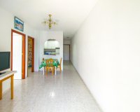 Resale - Apartamento - Torrevieja - Estacion de autobuses