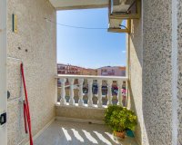 Resale - Apartamento - Torrevieja - Estacion de autobuses