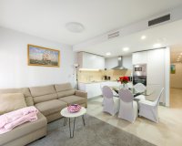 Resale - Apartamento - Torrevieja - Estacion de autobuses