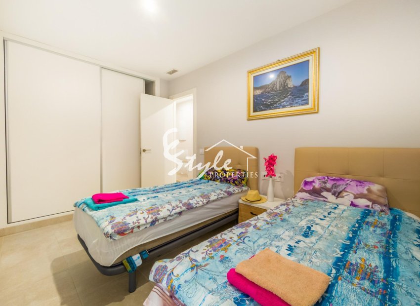 Resale - Apartamento - Torrevieja - Estacion de autobuses