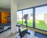 Resale - Apartamento - Torrevieja - Estacion de autobuses