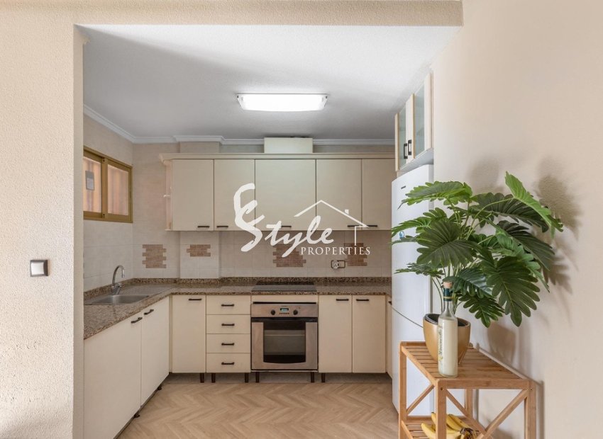 Resale - Apartamento - Torrevieja - La Mata