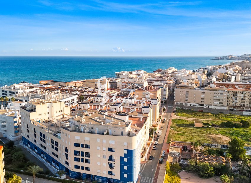 Resale - Apartamento - Torrevieja - La Mata