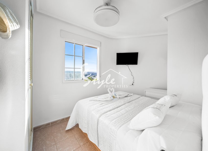 Resale - Apartamento - Torrevieja - La Mata