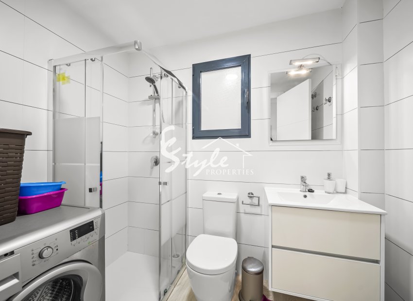 Resale - Apartamento - Torrevieja - La Mata