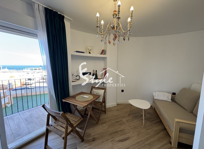 Resale - Apartamento - Torrevieja - La Mata