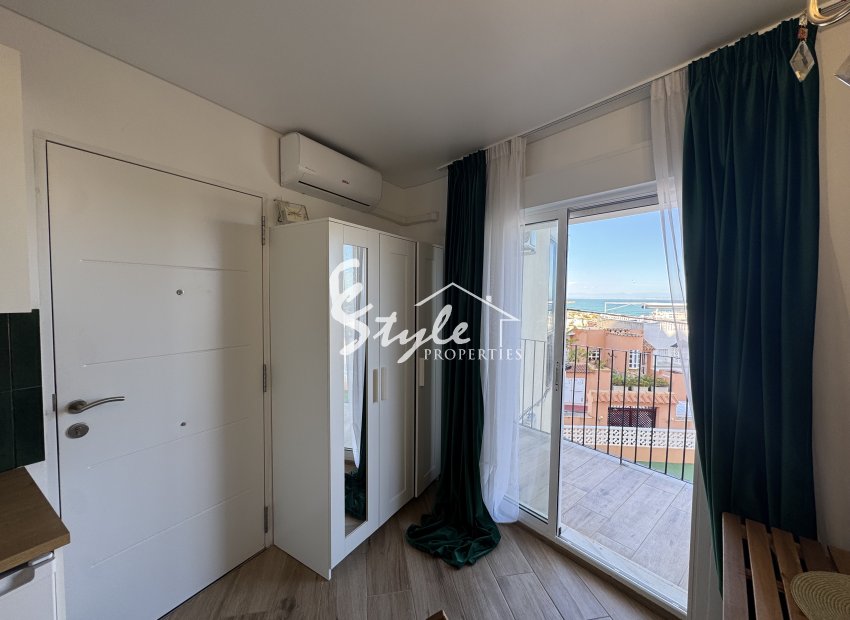 Resale - Apartamento - Torrevieja - La Mata